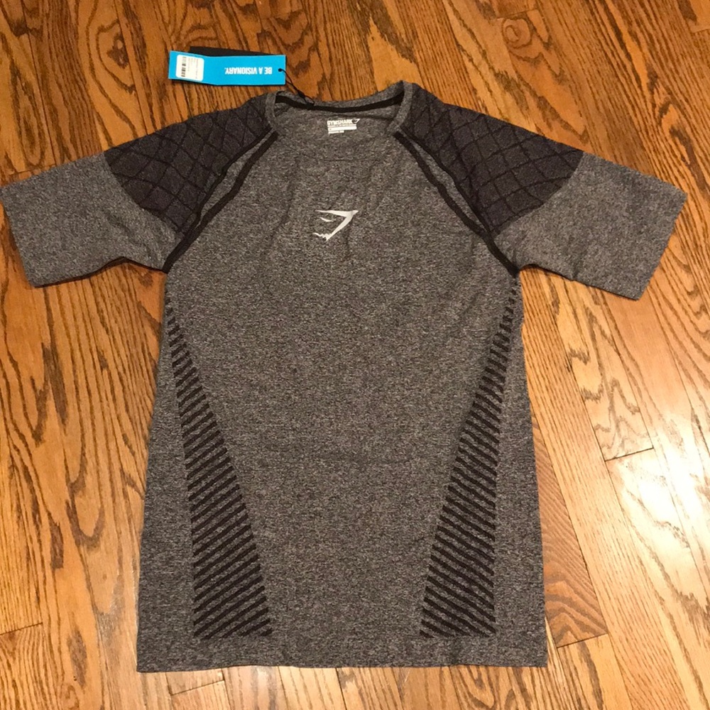 NWT Men’s Gymshark seamless t shirt V2 size medium